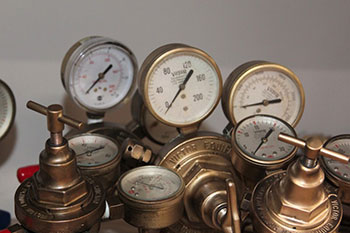 Hillsboro gas regulator repair professionals in OR near 97124